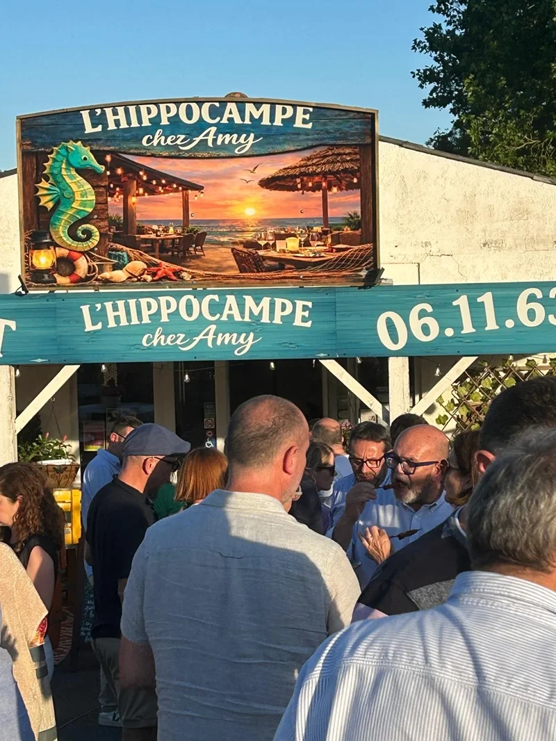 soire-cera-mai-onference-pilote-de-chasse -chez-amy
